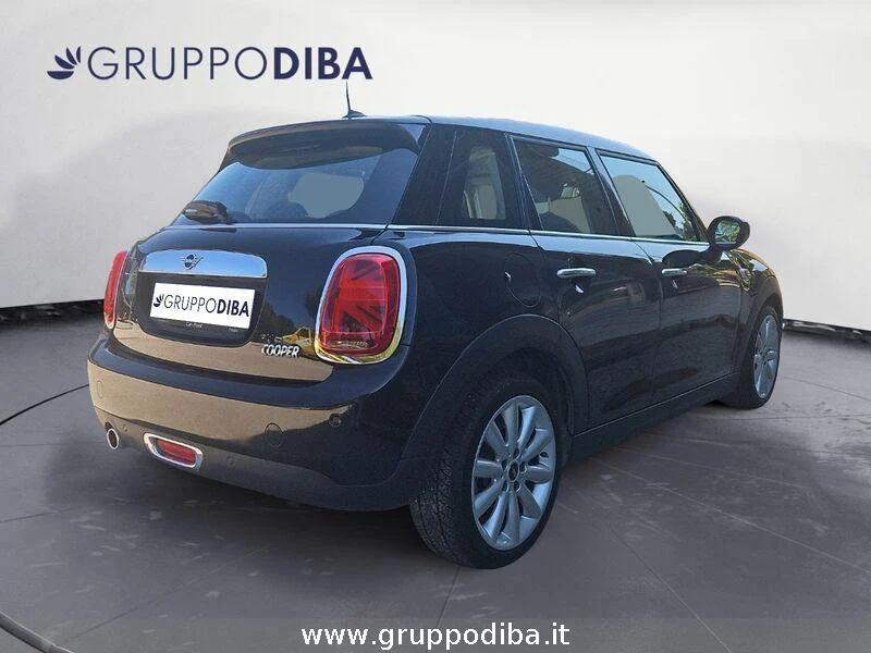 MINI 5 Porte Mini 5p 1.5 Cooper Business auto