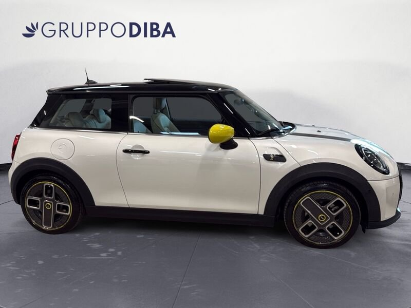 MINI Cooper All-Electric Mini 3p Cooper SE Yours auto