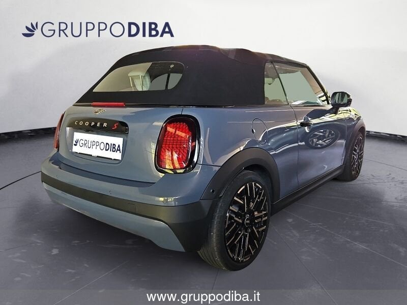 MINI Cooper Mini Cooper Cabrio 2.0 S Favoured auto