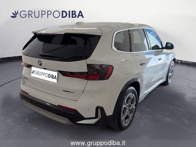 BMW iX1 iX1 edrive 20 X-Line