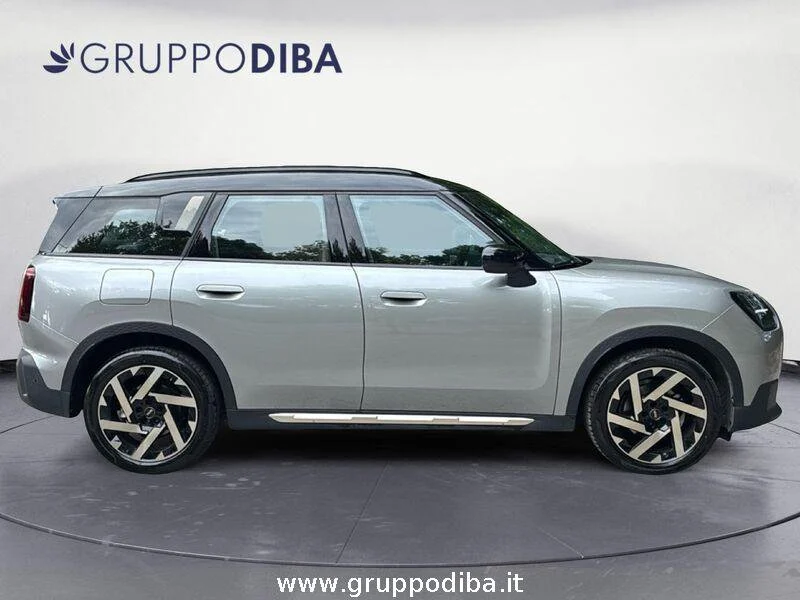 MINI Countryman Mini Countryman 2.0 48V D Favoured auto