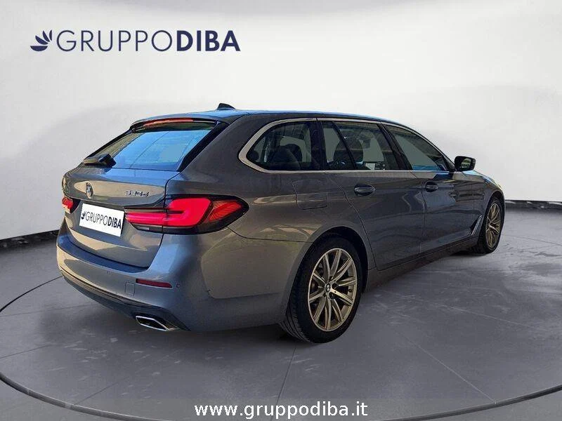 BMW Serie 5 Touring 520d Touring mhev 48V xdrive Business auto